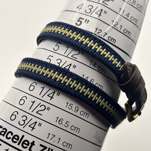 Tokyo Bay Gold Tone Blue Dial St. Steel 28mm Women’s Watch Working New Battery - Picture 8 of 8